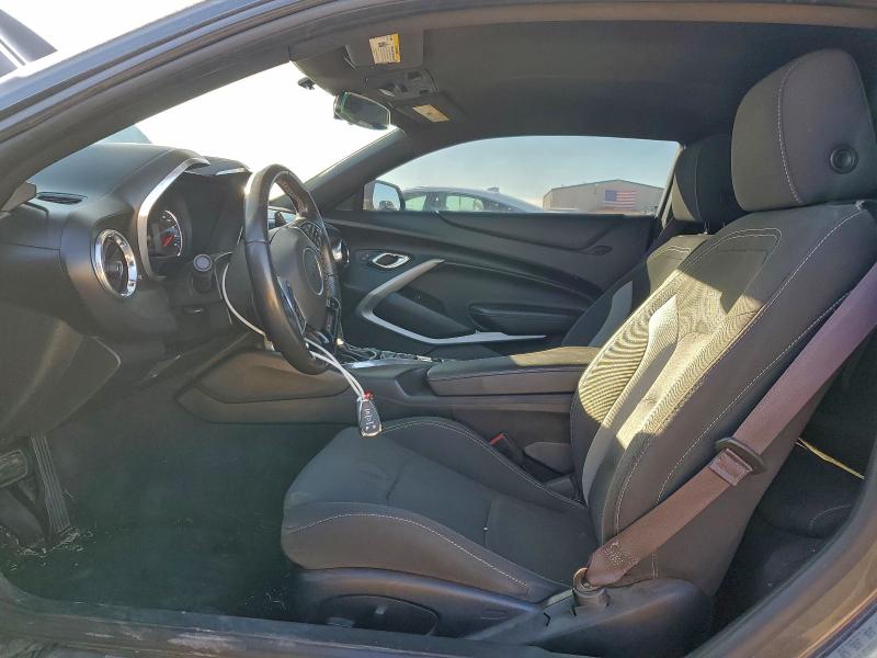 Photo 7 from auction – 2017 CHEVROLET CAMARO LT with VIN 1G1FB1RS8H0182338