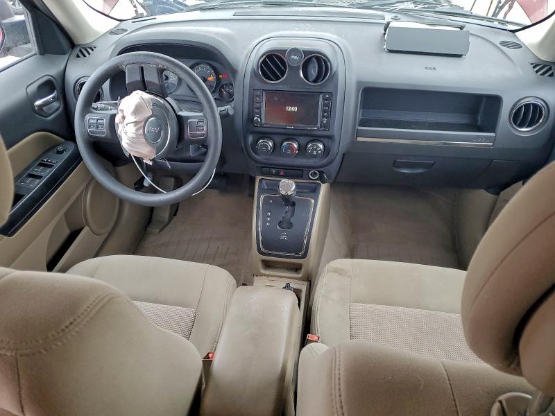 Photo 8 from auction – 2017 JEEP PATRIOT SP with VIN 1C4NJPBBXHD103716