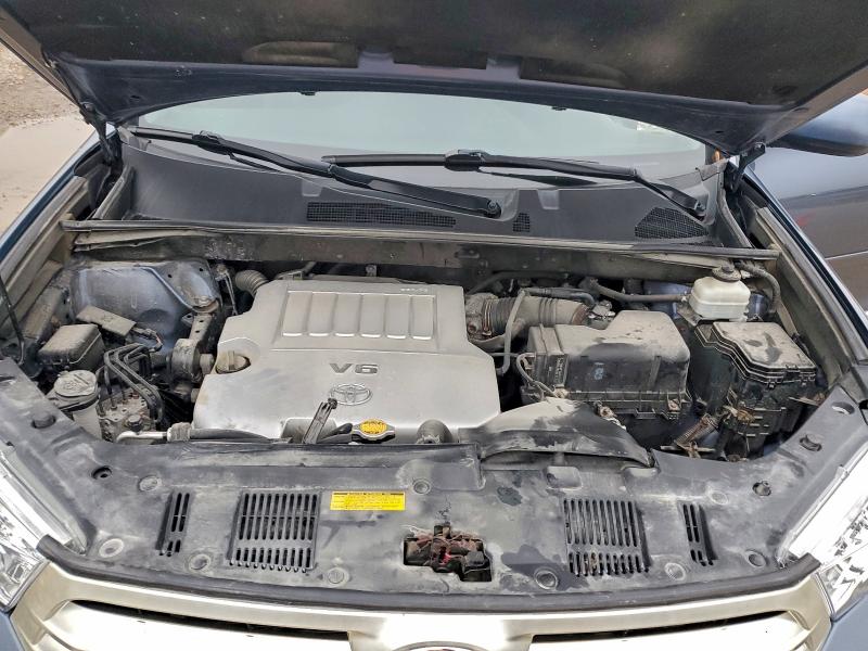 Photo 12 from auction – 2013 TOYOTA HIGHLANDER with VIN 5TDBK3EH7DS215476