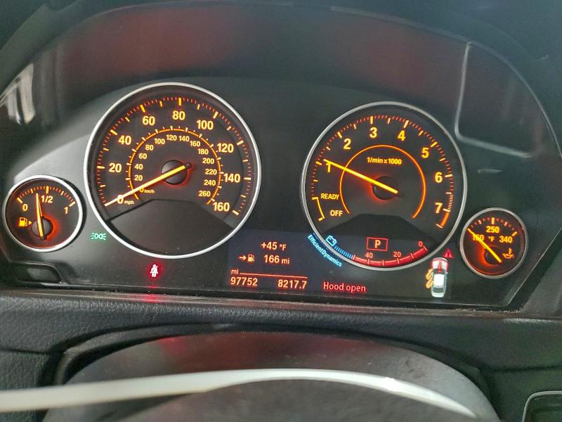 Photo 9 from auction – 2017 BMW 330 XI with VIN WBA8D9G30HNU62503