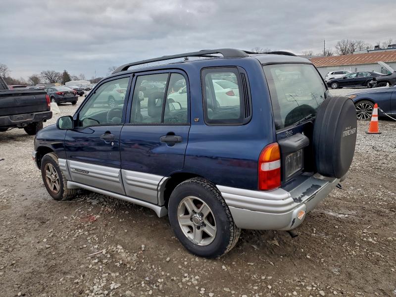 Photo 2 from auction – 2002 CHEV TRACKER with VIN 2CNBE634626944015