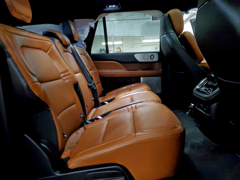 Photo 11 from auction – 2021 LINCOLN NAVIGATOR with VIN 5LMJJ3LT2MEL07955