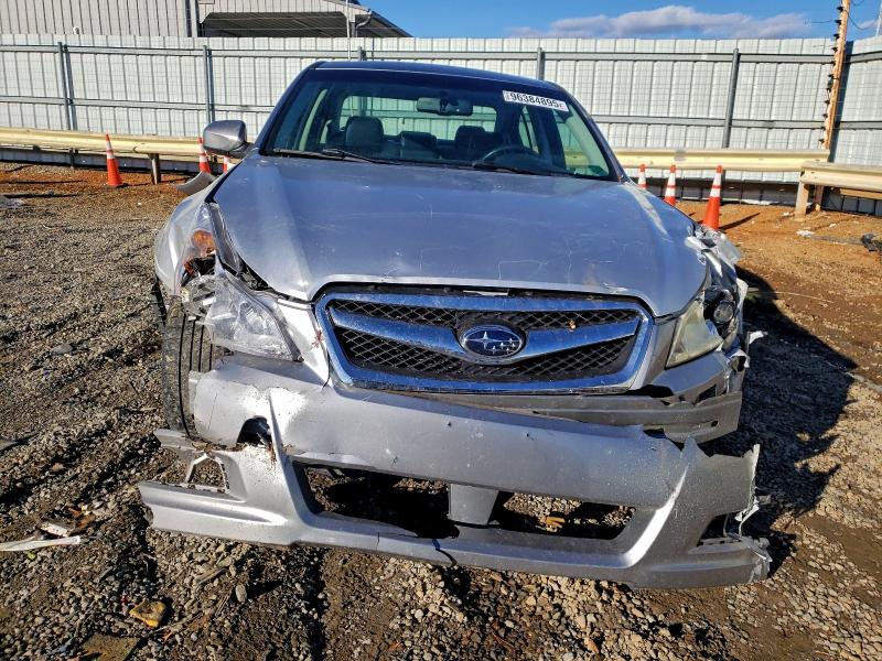 Photo 5 from auction – 2011 SUBARU LEGACY 3.6 with VIN 4S3BMEK69B2242403