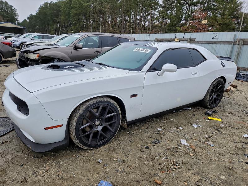 DODGE CHALLENGER 2016 with VIN 2C3CDZBT3GH353095 - Photo from auction