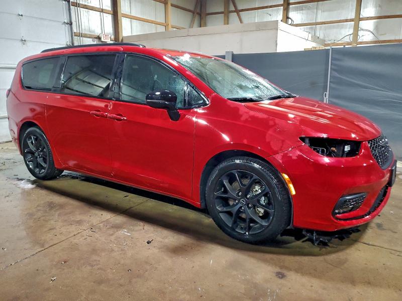 Photo 4 from auction – 2025 CHRYSLER PACIFICA L with VIN 2C4RC1GG2SR566192