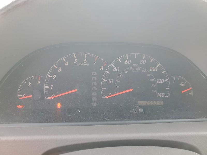 Photo 9 from auction – 2005 TOYOTA CAMRY with VIN 4T1BE32K25U971359