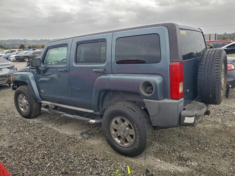 Photo 2 from auction – 2007 HUMMER H3 with VIN 5GTDN13E978148068