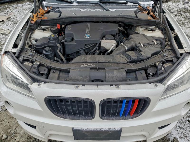 Photo 12 from auction – 2015 BMW X1 XDRIVE2 with VIN WBAVL1C54FVY37059