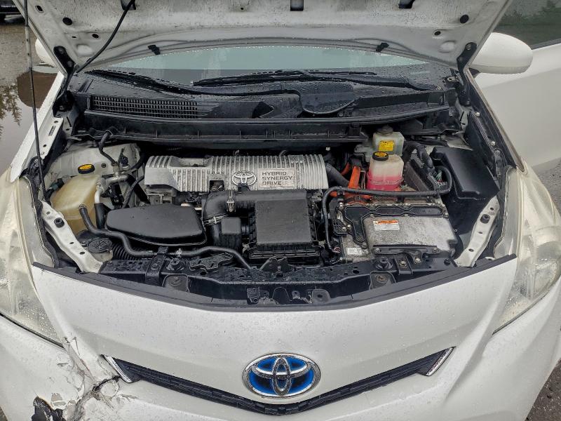 Photo 12 from auction – 2012 TOYOTA PRIUS V with VIN JTDZN3EUXC3149752