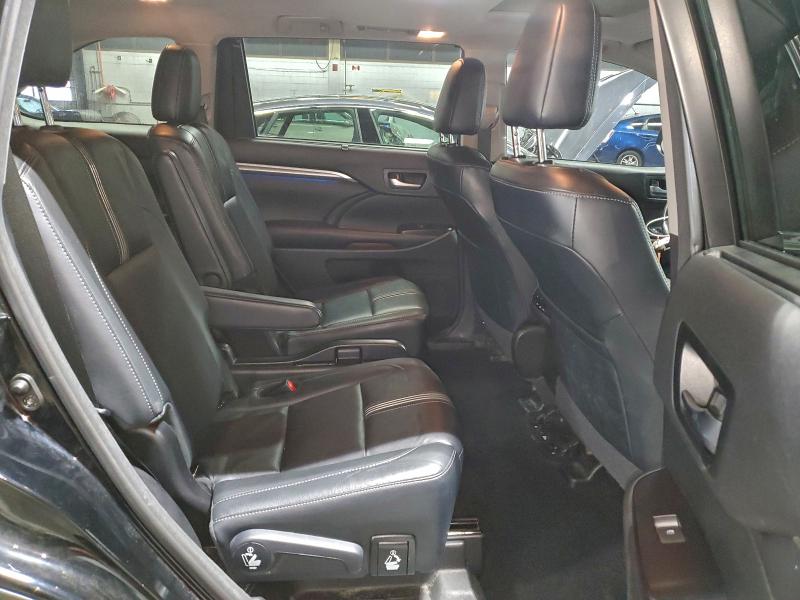 Photo 11 from auction – 2017 TOYOTA HIGHLANDER with VIN 5TDJZRFH4HS458807