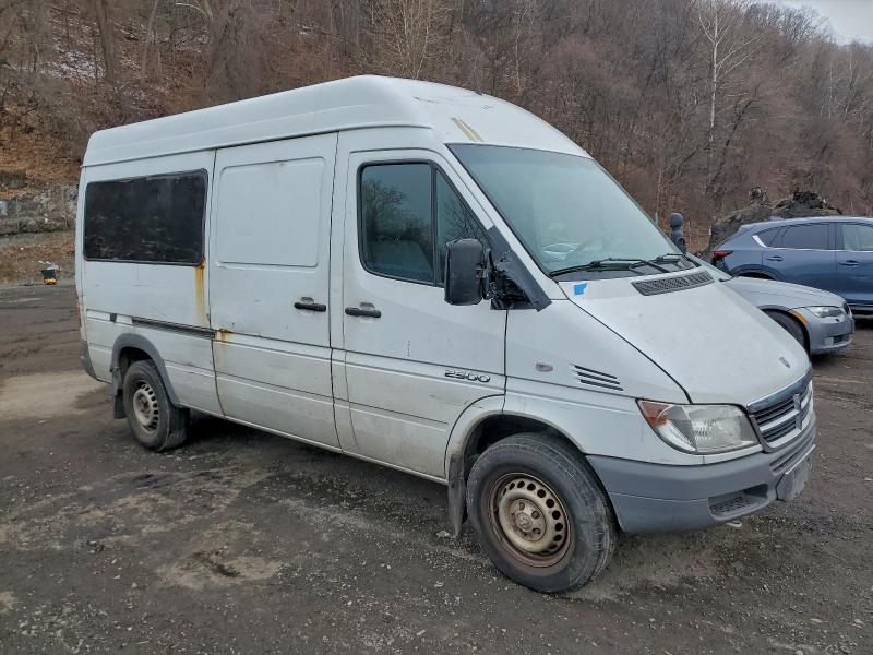 Photo 4 from auction – 2006 DODGE SPRINTER with VIN WD0PD644465906402