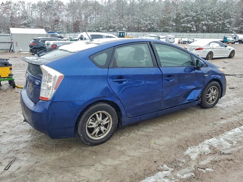 صورة رقم 3 من المزاد - 2011 TOYOTA PRIUS مع VIN JTDKN3DU3B0320537