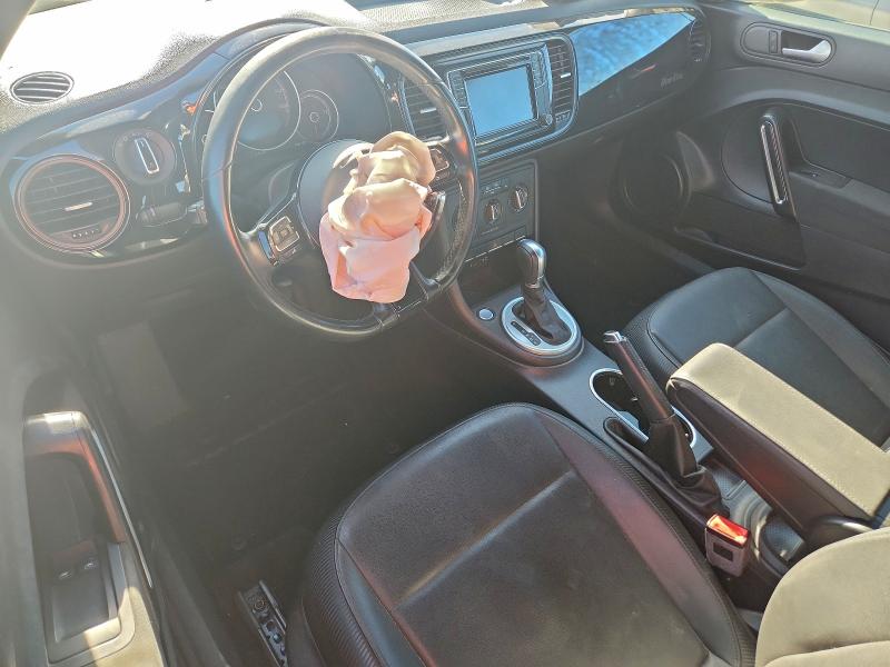Photo 8 from auction – 2018 VOLKSWAGEN BEETLE S with VIN 3VWFD7AT4JM708196