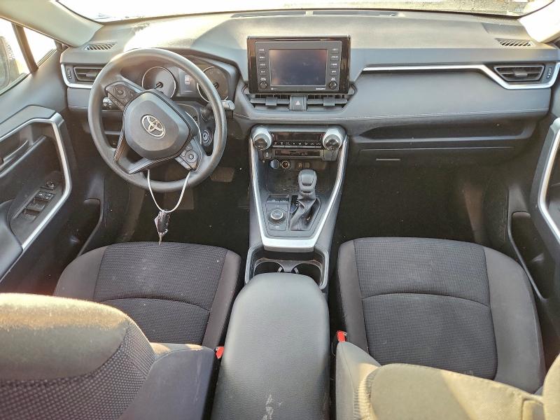 Photo 8 from auction – 2021 TOYOTA RAV4 LE with VIN JTMLWRFV1MD559168