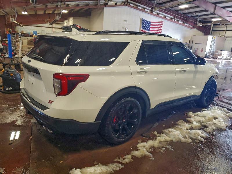 Photo 3 from auction – 2022 FORD EXPLORER S with VIN 1FM5K8GC3NGB01686