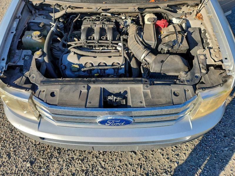Photo 11 from auction – 2011 FORD FLEX SEL with VIN 2FMGK5CC9BBD14979