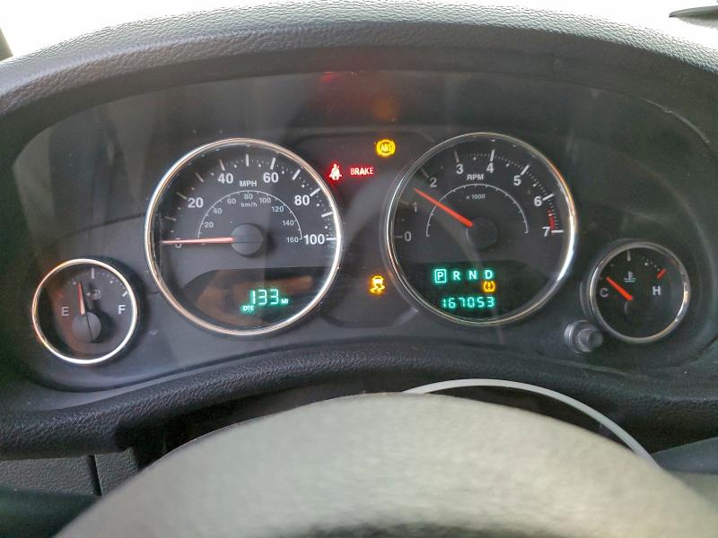 Photo 9 from auction – 2014 JEEP WRANGLER U with VIN 1C4BJWDG0EL133833