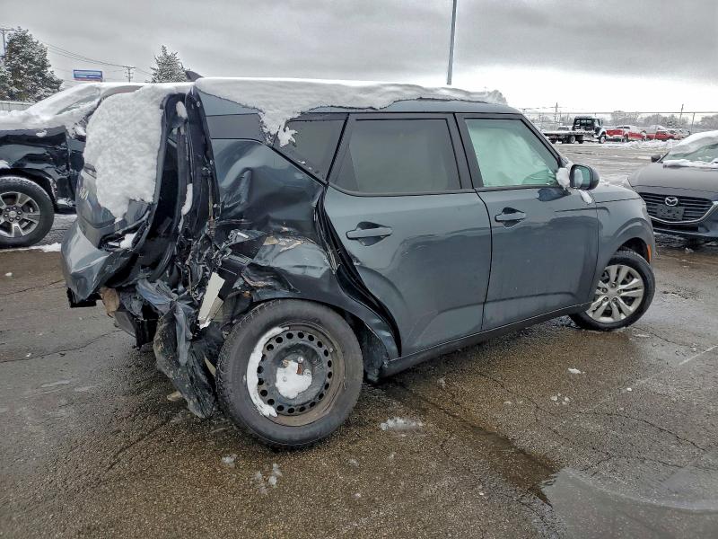 Photo 3 from auction – 2023 KIA SOUL with VIN KNDJ23AU7P7200876