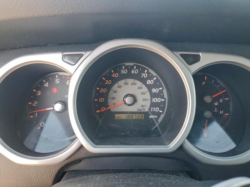 Photo 9 from auction – 2005 TOYOTA 4RUNNER SR with VIN JTEBT14R750057328