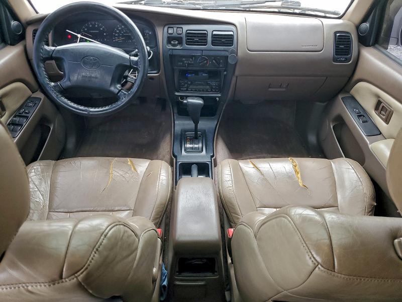 Photo 8 from auction – 1998 TOYOTA 4RUNNER SR with VIN JT3GN86R6W0062147
