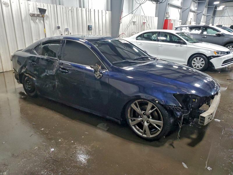 Photo 4 from auction – 2009 LEXUS IS 250 with VIN JTHBK262995088021