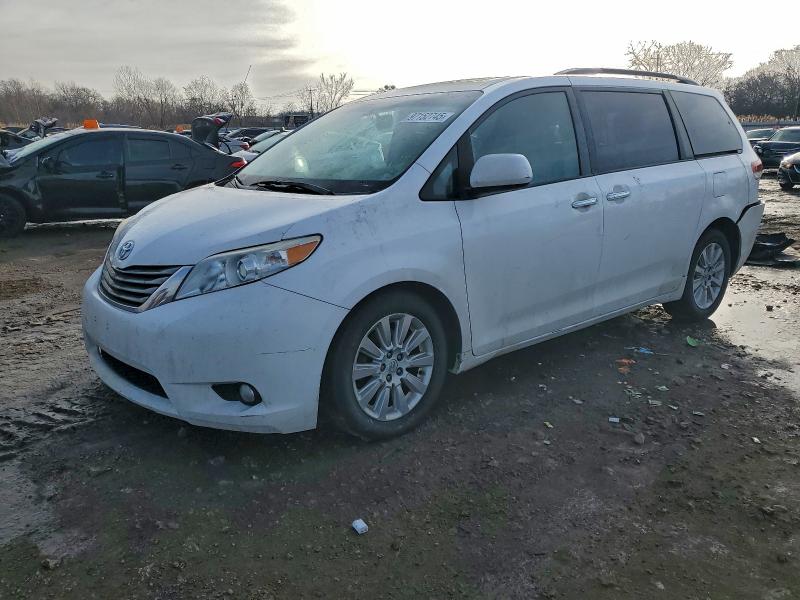 صورة رقم 1 من المزاد - 2014 TOYOTA SIENNA XLE مع VIN 5TDDK3DC3ES092324