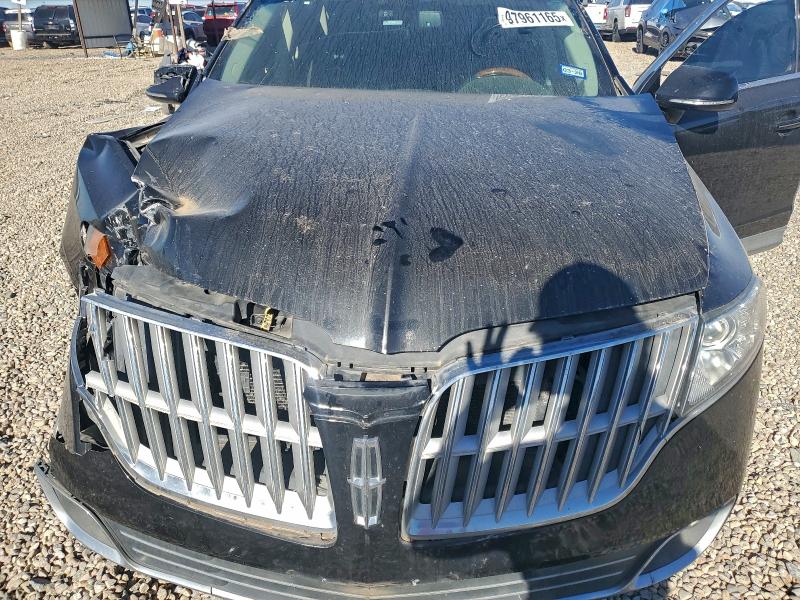Photo 12 from auction – 2012 LINCOLN MKT with VIN 2LMHJ5ATXCBL52771