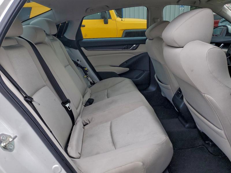 Photo 10 from auction – 2018 HONDA ACCORD EX with VIN 1HGCV1F44JA036740