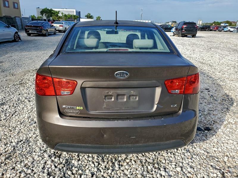 Photo 6 from auction – 2013 KIA FORTE EX with VIN KNAFU4A2XD5728890