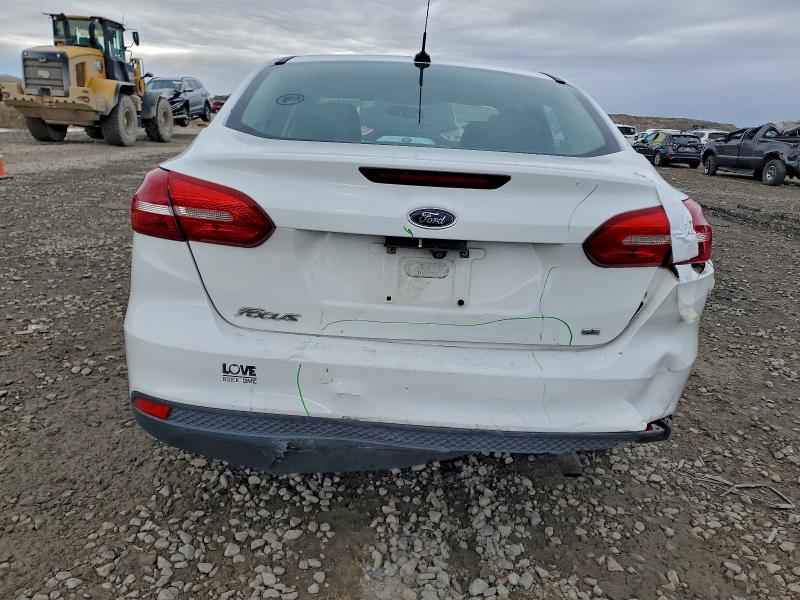 Photo 6 from auction – 2016 FORD FOCUS SE with VIN 1FADP3F26GL364736