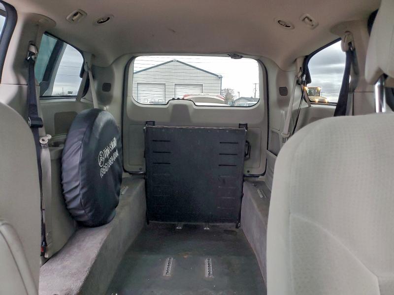 Photo 10 from auction – 2012 DODGE GRAND CARA with VIN 2C4RDGCG9CR275552