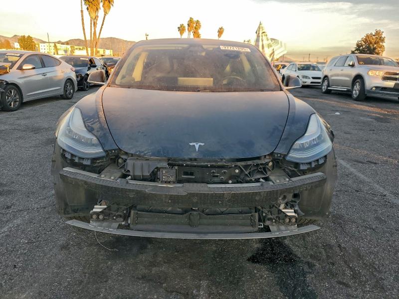 Photo 5 from auction – 2020 TESLA MODEL 3 with VIN 5YJ3E1EA1LF596912