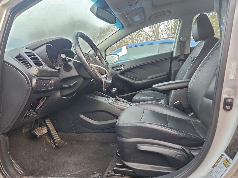 Photo 7 from auction – 2016 KIA FORTE EX with VIN KNAFZ4A89G5553543