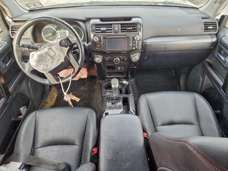Photo 8 from auction – 2016 TOYOTA 4RUNNER SR with VIN JTEBU5JR7G5364691