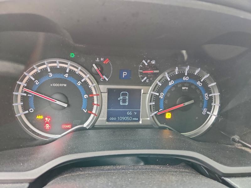 Photo 9 from auction – 2018 TOYOTA 4RUNNER SR with VIN JTEZU5JR4J5170917