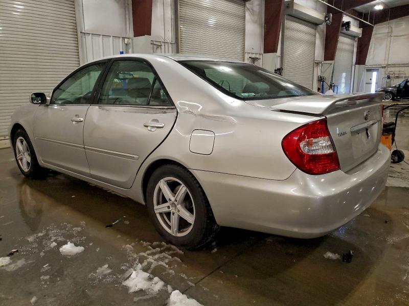 Photo 2 from auction – 2002 TOYOTA CAMRY LE with VIN 4T1BE32K42U599664