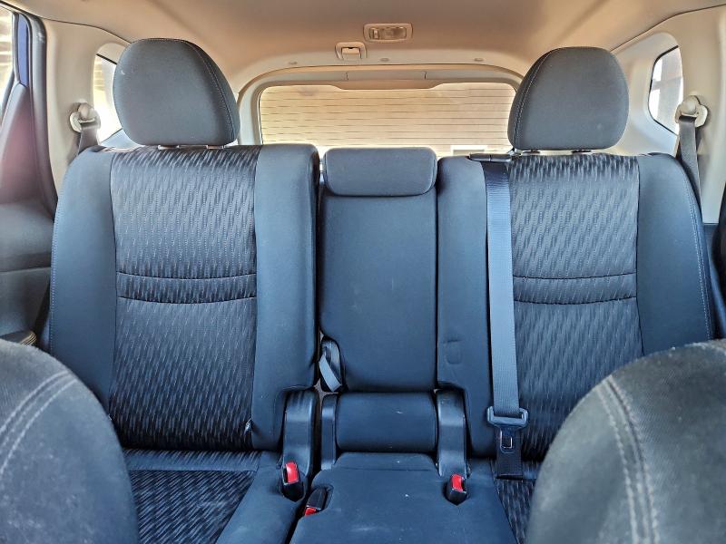 Photo 10 from auction – 2018 NISSAN ROGUE S with VIN 5N1AT2MT8JC760815