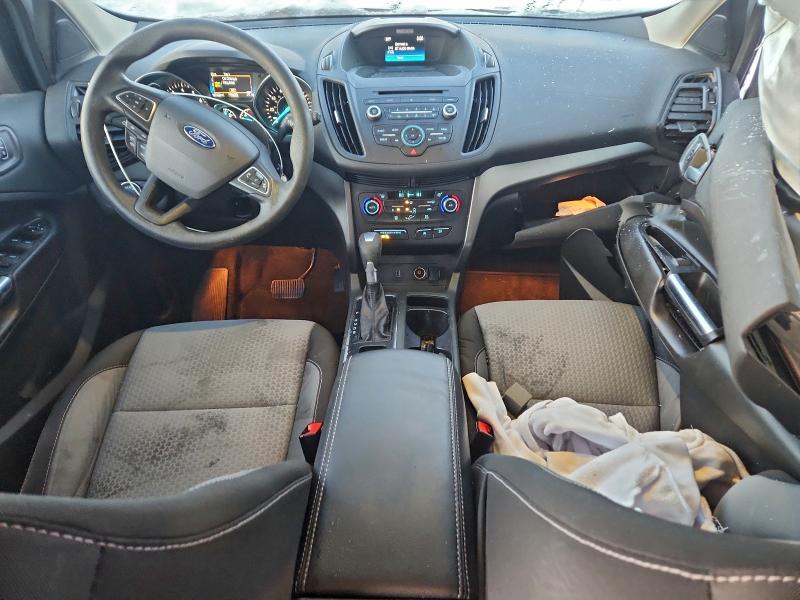 Photo 8 from auction – 2017 FORD ESCAPE SE with VIN 1FMCU0GD2HUE21230