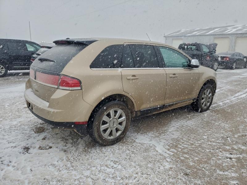 Photo 3 from auction – 2007 LINCOLN MKX with VIN 2LMDU68C77BJ35816