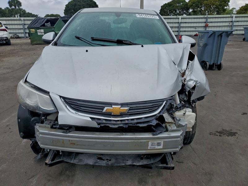 Photo 5 from auction – 2017 CHEVROLET SONIC with VIN 1G1JD5SH8H4119436