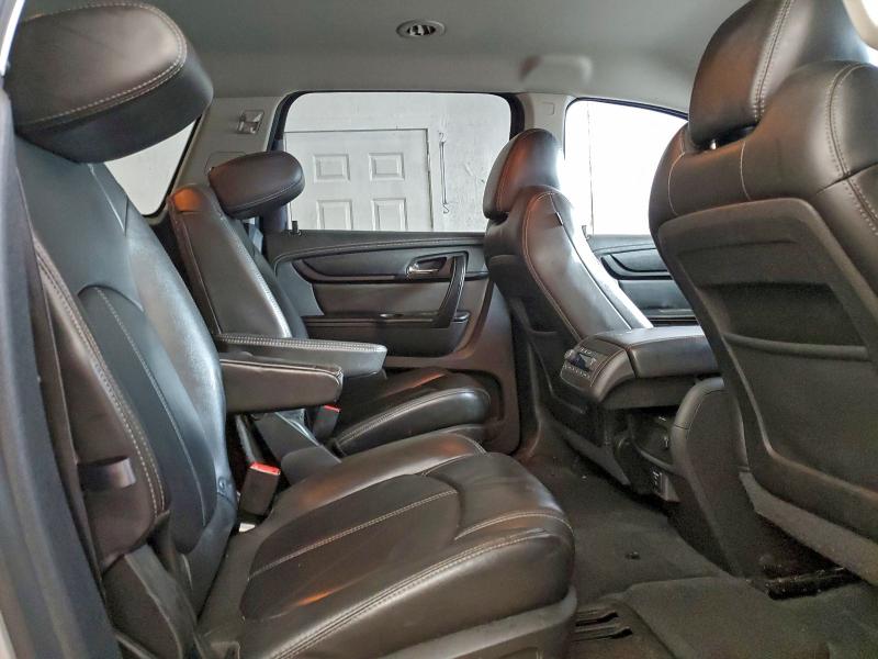 Photo 11 from auction – 2016 CHEVROLET TRAVERSE L with VIN 1GNKRHKD8GJ318814