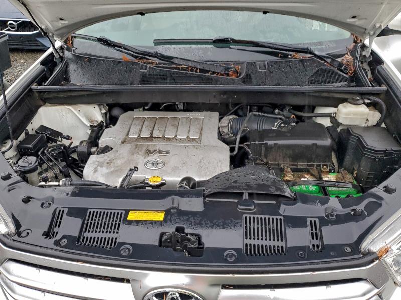 Photo 11 from auction – 2012 TOYOTA HIGHLANDER with VIN 5TDBK3EH4CS113910