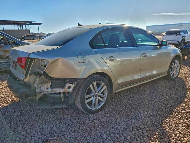 Photo 3 from auction – 2015 VOLKSWAGEN JETTA SEL with VIN 3VWL07AJ2FM318069