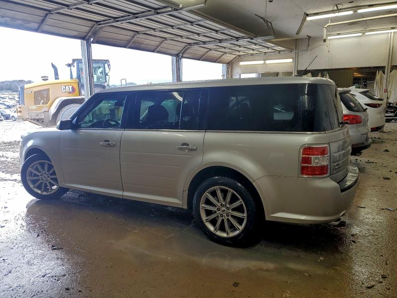 Photo 2 from auction – 2017 FORD FLEX LIMIT with VIN 2FMGK5D81HBA00987