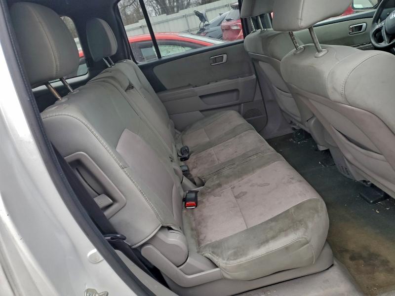 Photo 11 from auction – 2015 HONDA PILOT EX with VIN 5FNYF4H48FB075460