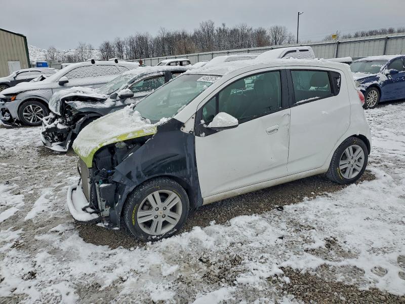 CHEVROLET SPARK LS 2015 with VIN KL8CB6S9XFC726454 - Photo from auction