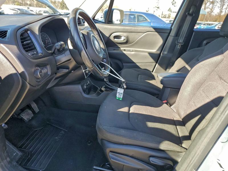 Фото 7 с аукциона – 2017 JEEP RENEGADE с VIN ZACCJBBB4HPF94568