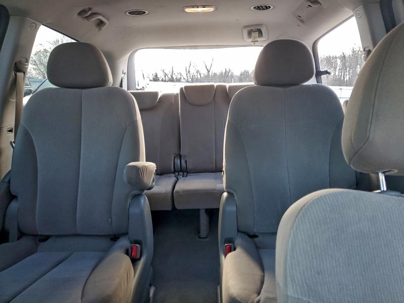 Photo 10 from auction – 2011 KIA SEDONA LX with VIN KNDMG4C79B6383028