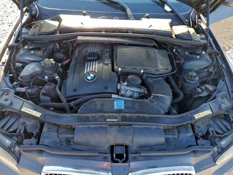 Photo 11 from auction – 2009 BMW 335 I with VIN WBAWL73589P181593