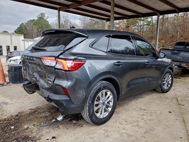 Photo 3 from auction – 2020 FORD ESCAPE S with VIN 1FMCU0F64LUA45707